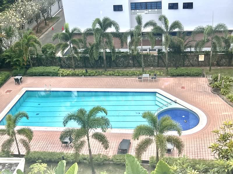 Pepys Hill Condo, , 5 Bedrooms, 3,200 sqft, Condominium For Rent, by Ben Lee, 500062126 - Pool - PropertyGuru.com.sg