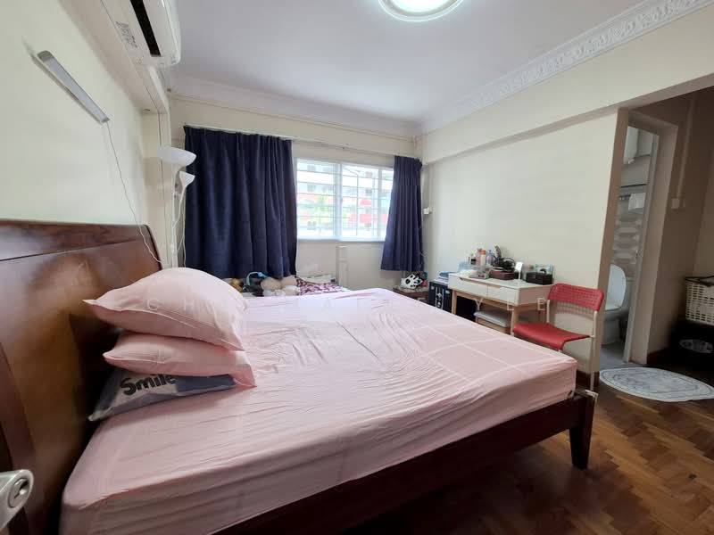 15 Eunos Crescent, 15 Eunos Crescent, 4 Bedrooms, 1,259 sqft, HDB Flat For Rent, by Charmaine Yee, 500062138 - Bedroom - PropertyGuru.com.sg