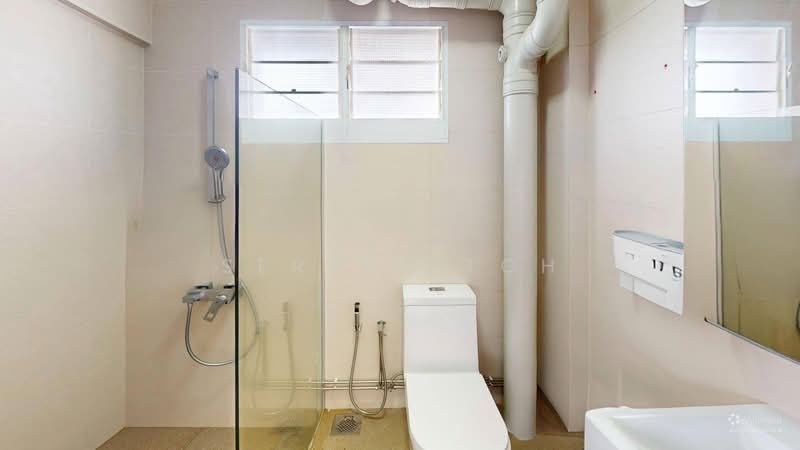 557 Pasir Ris Street 51 HDB Flat For Sale at S$ 798,168 | PropertyGuru Singapore - Master Bathroom