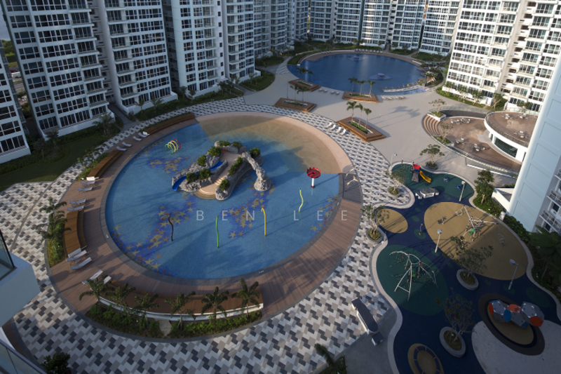 Waterview Condominium For Sale at S$ 1,250,000 | PropertyGuru Singapore - Exterior