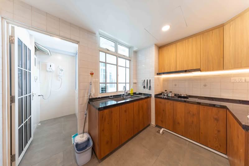 Kim Keat Lodge, 5 Kim Keat Road, Room Rental, 200 sqft, Apartment For Rent, by Shaun Lim, 500062169 - Kitchen - PropertyGuru.com.sg