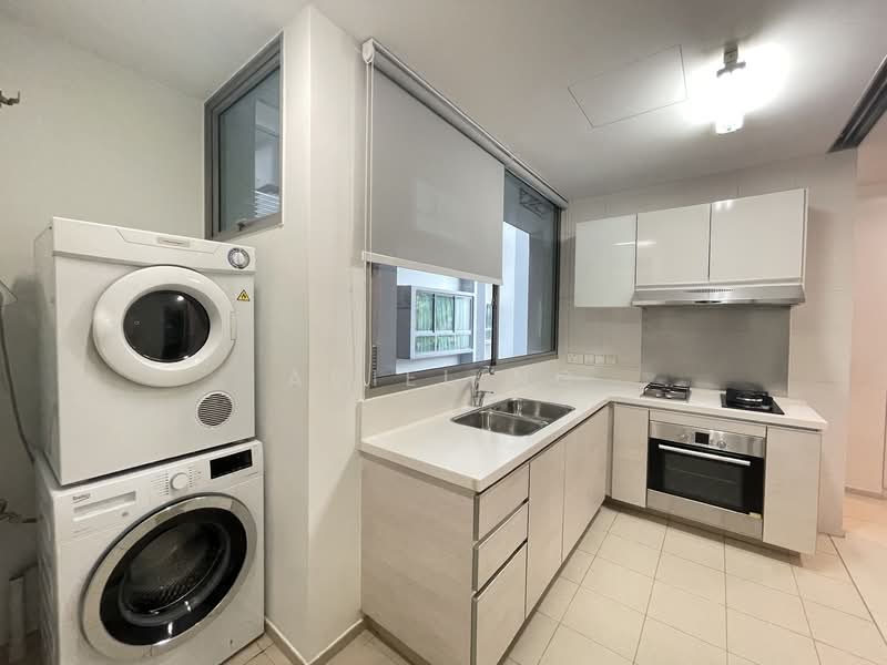 Botannia, 27 West Coast Park, 3 Bedrooms, 1,270 sqft, Condominium For Rent, by Adiel Ng, 500062175 - Kitchen - PropertyGuru.com.sg