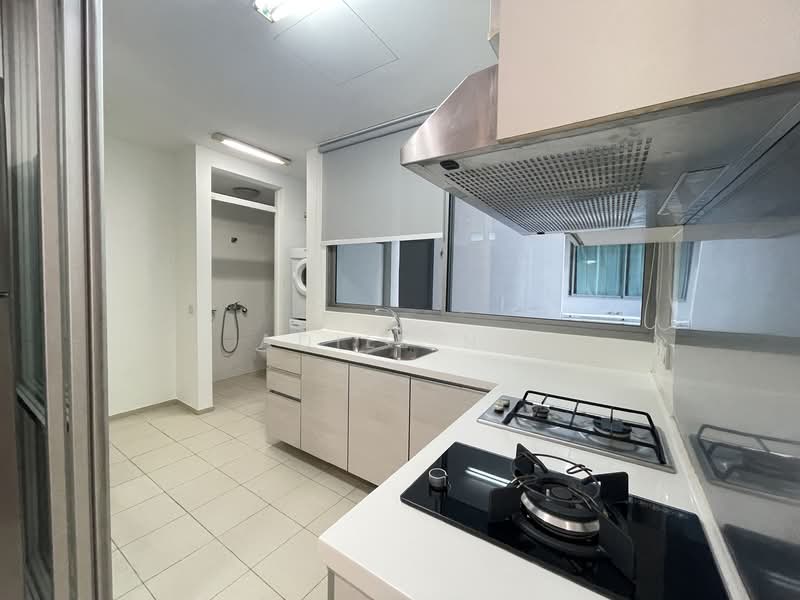 Botannia, 27 West Coast Park, 3 Bedrooms, 1,270 sqft, Condominium For Rent, by Adiel Ng, 500062175 - Kitchen - PropertyGuru.com.sg