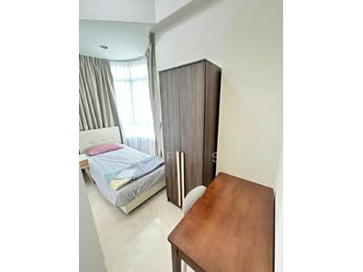 For Rent - Robin Regalia