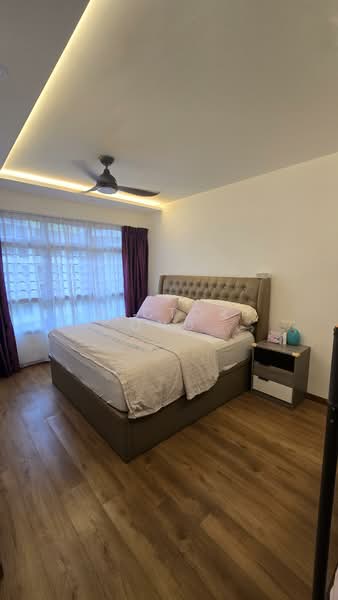 613B Tampines North Drive 1 HDB Flat For Sale at S$ 988,000 | PropertyGuru Singapore - Bedroom