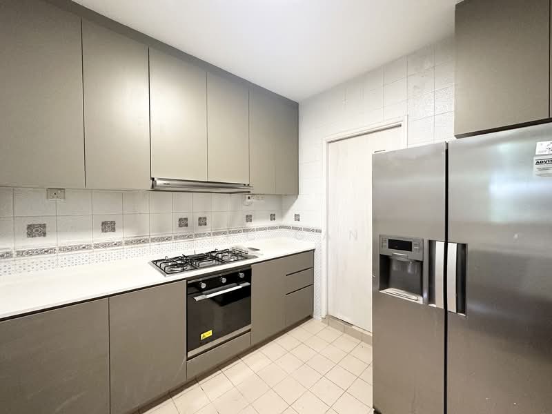 Orange Regency, 101 Fernhill Road, 4 Bedrooms, 2,433 sqft, Apartment For Rent, by Eric Gan, 500062196 - Kitchen - PropertyGuru.com.sg