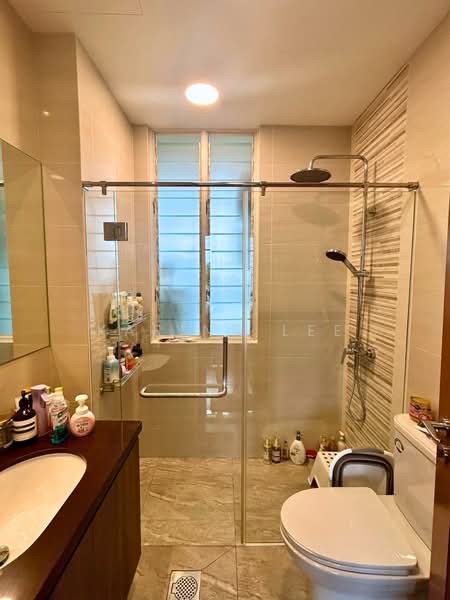 Cavendish Park Condominium For Sale at S$ 1,890,000 | PropertyGuru Singapore - Bathroom