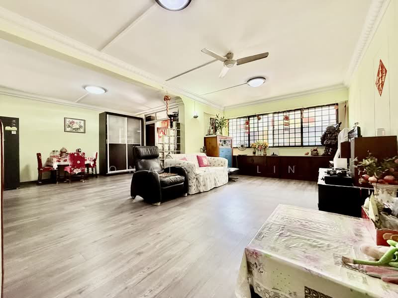 103 Pasir Ris Street 12 HDB Flat For Sale at S$ 748,000 | PropertyGuru Singapore - Living Room