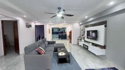 For Sale - 486B Tampines Avenue 9