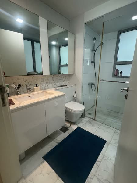 The Minton Condominium For Sale at S$ 2,150,000 | PropertyGuru Singapore - Bathroom