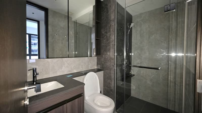 Tembusu Grand, 96 Jalan Tembusu, 2 Bedrooms, 743 sqft, Condominium For Rent, by Tyler Lee, 500062240 - Bathroom - PropertyGuru.com.sg
