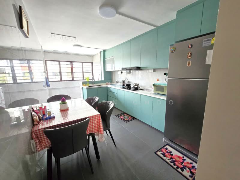 703 Yishun Avenue 5, 703 Yishun Avenue 5, Room Rental, 120 sqft, HDB Flat For Rent, by Steven Choo, 500062250 - Kitchen - PropertyGuru.com.sg