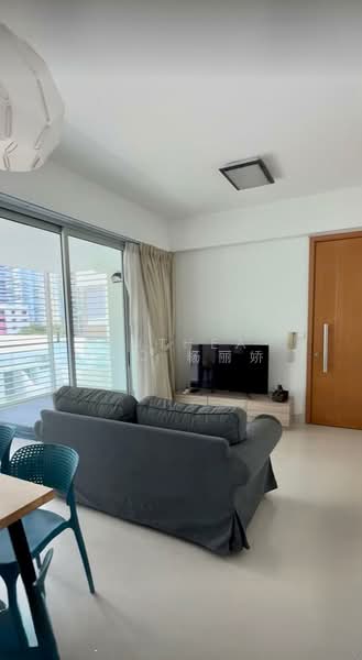 Nova 88, 8 Bhamo Road, 2 Bedrooms, 915 sqft, Apartment For Rent, by Anthea Yeo 杨丽娇, 500062254 - Living Room - PropertyGuru.com.sg