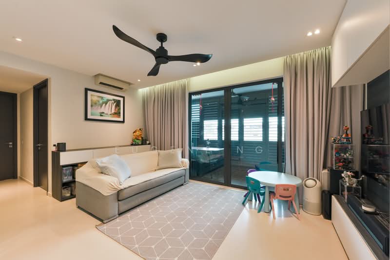 Bartley Ridge Condominium For Sale at S$ 2,200,000 | PropertyGuru Singapore - Living Room