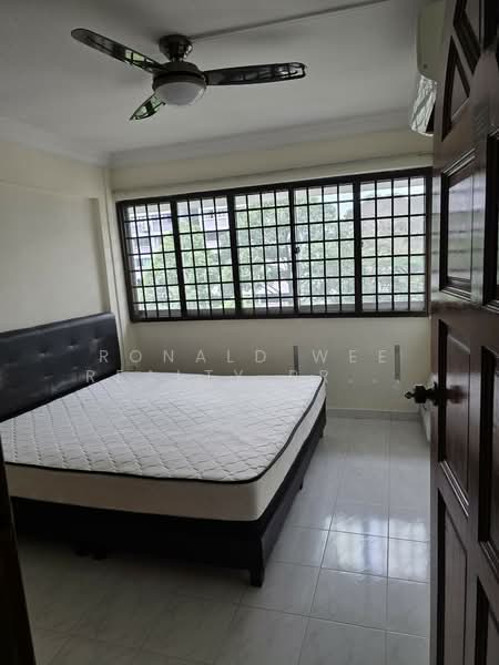 35 Chai Chee Avenue HDB Flat For Sale at S$ 495,000 | PropertyGuru Singapore - Bedroom
