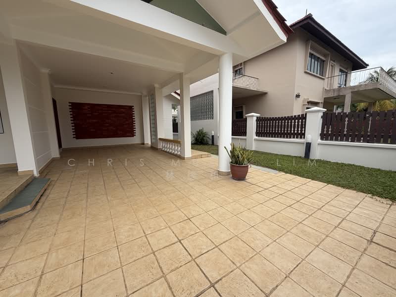 For Rent - Coldstream Avenue