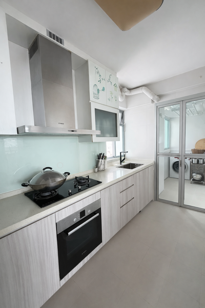 293C Bukit Batok Street 21 HDB Flat For Sale at S$ 849,999 | PropertyGuru Singapore - Kitchen