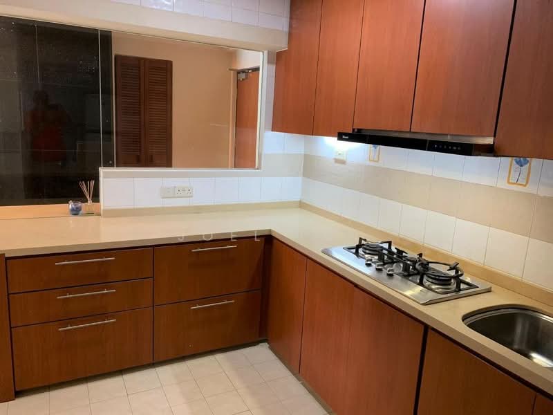 637B Punggol Drive HDB Flat For Sale at S$ 860,000 | PropertyGuru Singapore - Kitchen