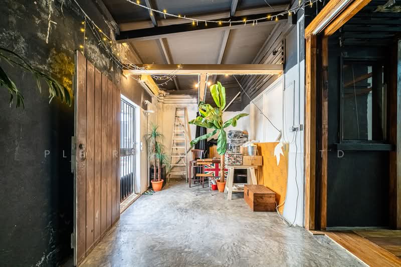 Emerald Hill Conservation Area Terraced House For Sale at S$ 11,800,000 | PropertyGuru Singapore - Interior