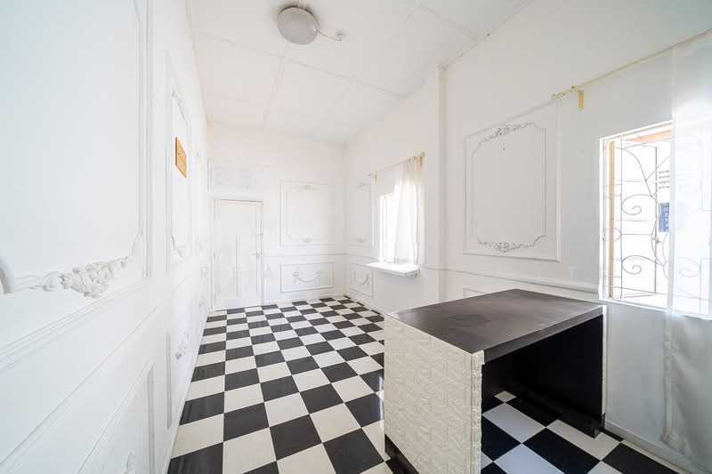 Emerald Hill Conservation Area Terraced House For Sale at S$ 11,800,000 | PropertyGuru Singapore - Interior