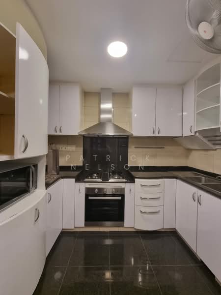 River Place Condominium For Sale at S$ 4,221,000 | PropertyGuru Singapore - Kitchen