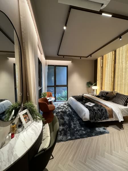 River Modern Condominium For Sale at S$ 6,000,000 | PropertyGuru Singapore - Master Bedroom