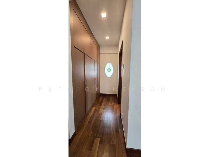 Gentle Villas Semi-Detached House For Sale at S$ 6,843,350 | PropertyGuru Singapore - Corridor