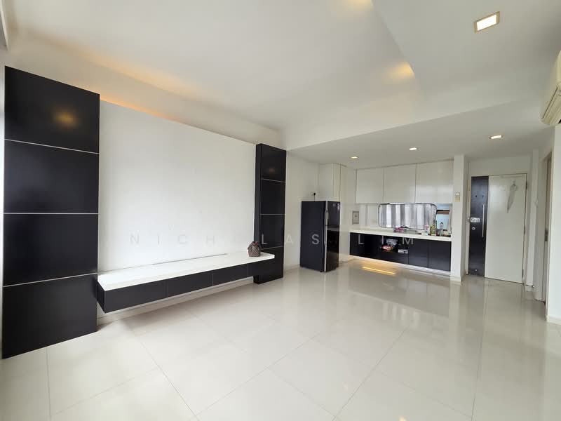 The Odeon Katong, 11 East Coast Road, 1 Bedroom, 581 sqft, Apartment For Rent, by Nicholas Lim, 500062338 - Living Room - PropertyGuru.com.sg