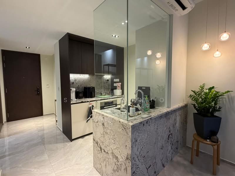 Tembusu Grand, , 2 Bedrooms, 743 sqft, Condominium For Sale, by Sharon Nio, 500062349 - Kitchen - PropertyGuru.com.sg