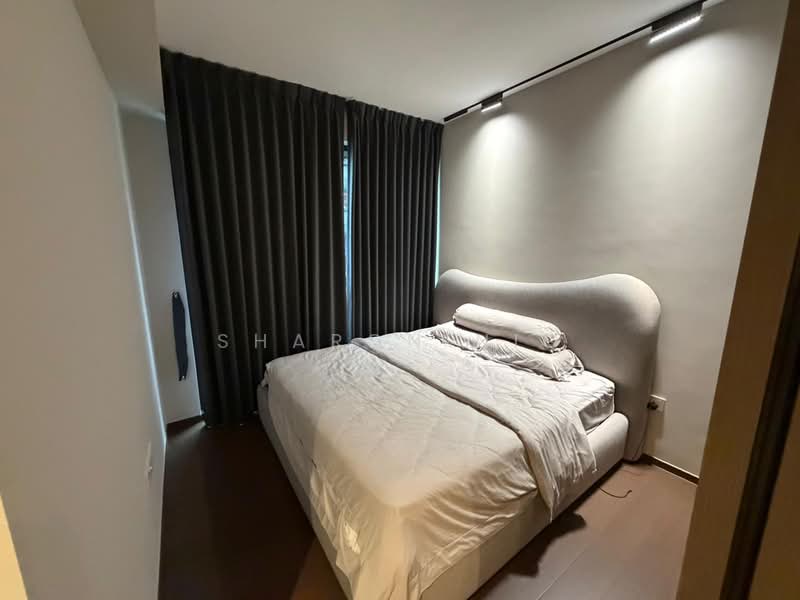 Tembusu Grand, , 2 Bedrooms, 743 sqft, Condominium For Sale, by Sharon Nio, 500062349 - Bedroom - PropertyGuru.com.sg