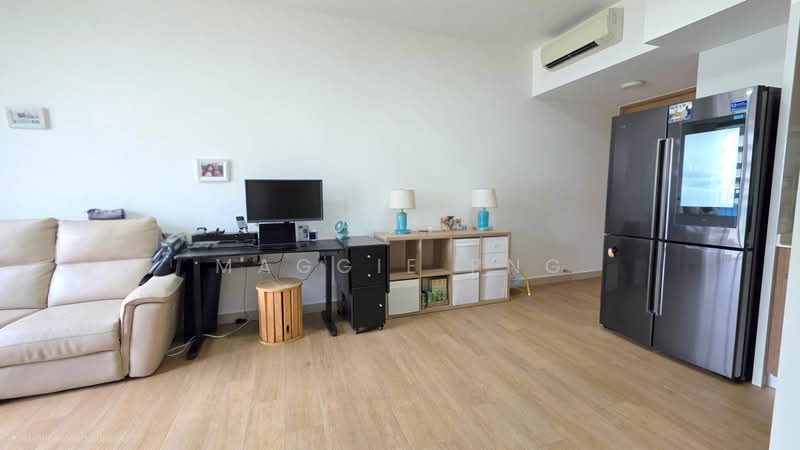 Coco Palms Condominium For Sale at S$ 1,328,000 | PropertyGuru Singapore - Living Room