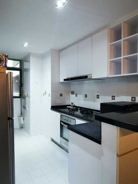 Tiara, 1 Kim Seng Walk, 2 Bedrooms, 893 sqft, Condominium For Rent, by Jason Low, 500062361 - Kitchen - PropertyGuru.com.sg