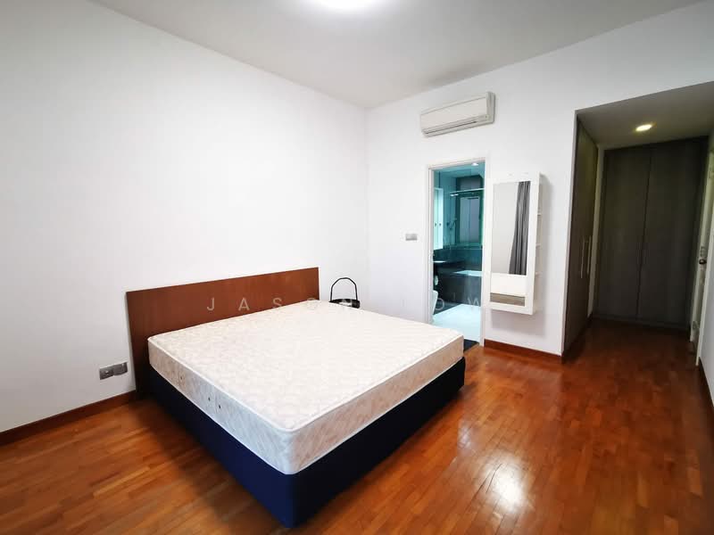 Tiara, 1 Kim Seng Walk, 2 Bedrooms, 893 sqft, Condominium For Rent, by Jason Low, 500062361 - Bedroom - PropertyGuru.com.sg