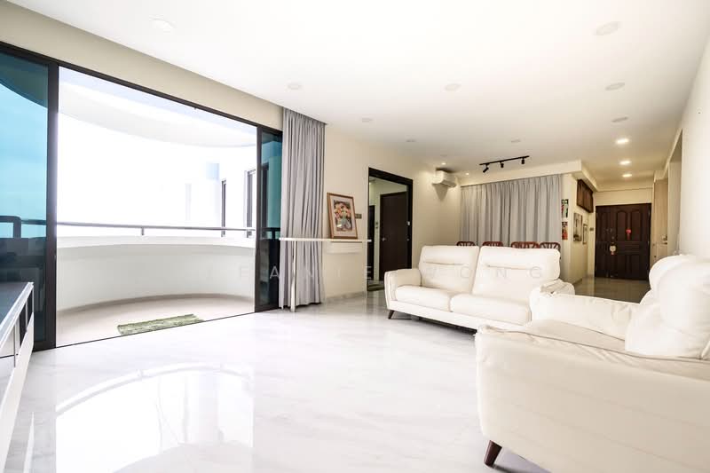 Mandarin Gardens Condominium For Sale at S$ 2,380,000 | PropertyGuru Singapore - Living Room