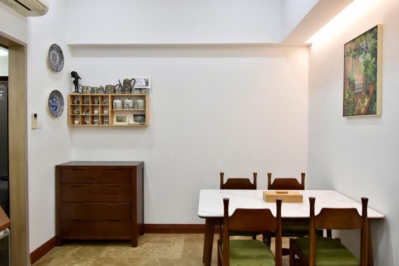 River Place Condominium For Sale at S$ 2,450,000 | PropertyGuru Singapore - Level 1 - Dining Room