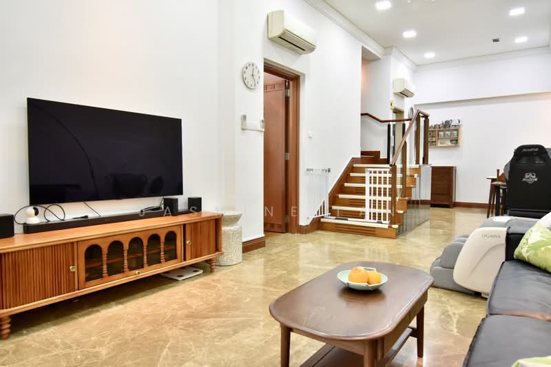 River Place Condominium For Sale at S$ 2,450,000 | PropertyGuru Singapore - Level 1 - Living Room