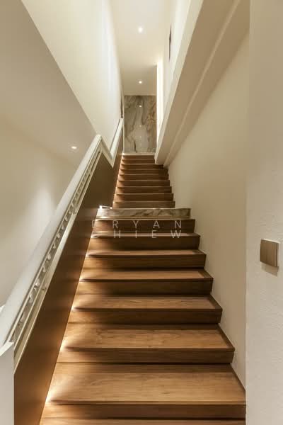 Circular Road - Clinic, Gym, Shop, Office, Salon & Various Trades, Circular Road, Boat Quay / Raffles Place / Marina, 1,087 sqft, Shop / Shophouse For Rent, by Bryan Chiew, 500062394 - Interior - CommercialGuru.com.sg
