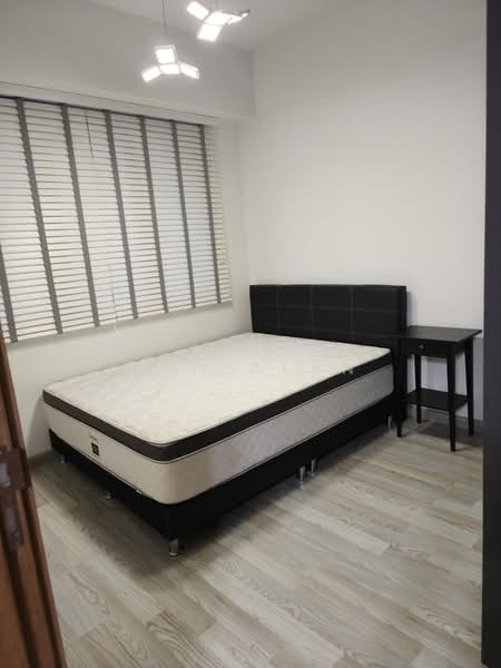 Lakeville, 1 Jurong Lake Link, 1 Bedroom, 560 sqft, Condominium For Rent, by Tan Alan, 500062400 - Bedroom - PropertyGuru.com.sg