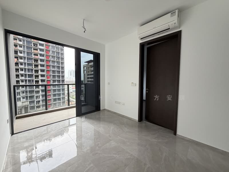 Tembusu Grand, 94 Jalan Tembusu, 1 Bedroom, 527 sqft, Condominium For Rent, by Angie Hong 方安琪, 500062407 - Balcony - PropertyGuru.com.sg