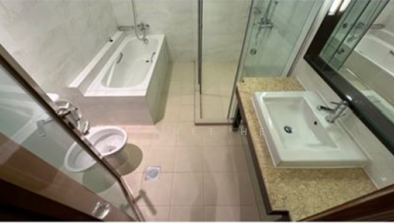 54 Hillcrest Road, , 5 Bedrooms, 2,837 sqft, Semi-Detached House For Rent, by Jannet He, 500062408 - Bathroom - PropertyGuru.com.sg