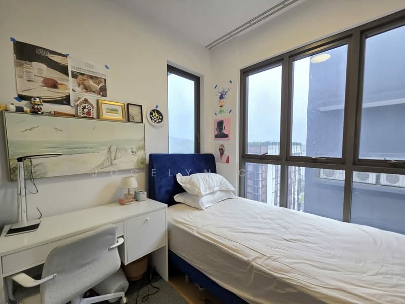 Midwood Condominium For Sale at S$ 2,700,000 | PropertyGuru Singapore - Bedroom