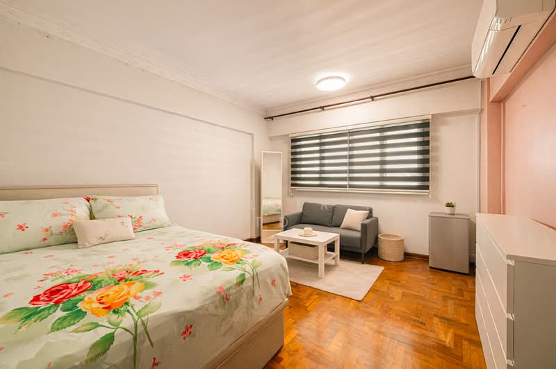 142 Serangoon North Avenue 1 HDB Flat For Sale at S$ 1,000,000 | PropertyGuru Singapore - Bedroom