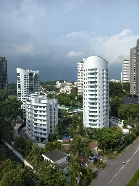 Cavendish Park, 20 Pine Grove, 2 Bedrooms, 926 sqft, Condominium For Sale, by WEI DENG, 500062416 - Exterior - PropertyGuru.com.sg