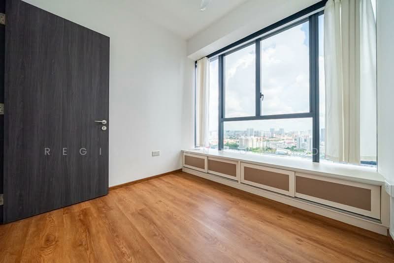 Gem Residences Condominium For Sale at S$ 2,488,000 | PropertyGuru Singapore - Common Bedroom 2