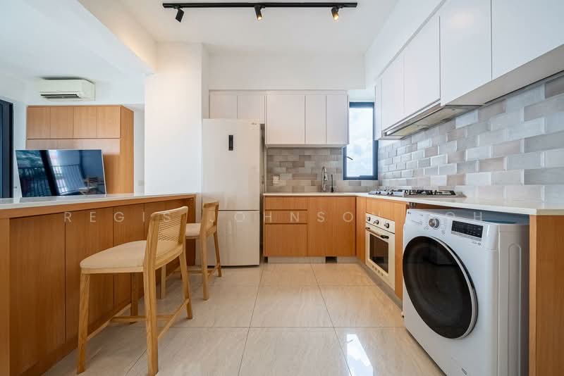 Gem Residences Condominium For Sale at S$ 2,488,000 | PropertyGuru Singapore - Kitchen