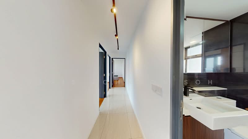 Gem Residences, 1 Lorong 5 Toa Payoh, 3 Bedrooms, 1,055 sqft, Condominium For Sale, by Regis Johnson Soh, 500062417 - Corridor - PropertyGuru.com.sg