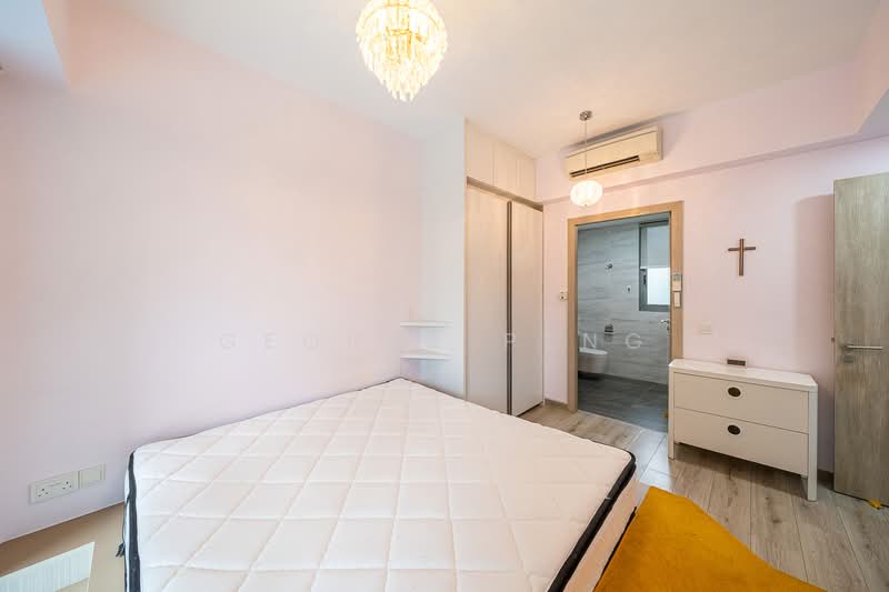 The Alps Residences Condominium For Sale at S$ 2,300,000 | PropertyGuru Singapore - Bedroom