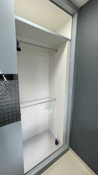 Bedroom Cabinet (View 2)