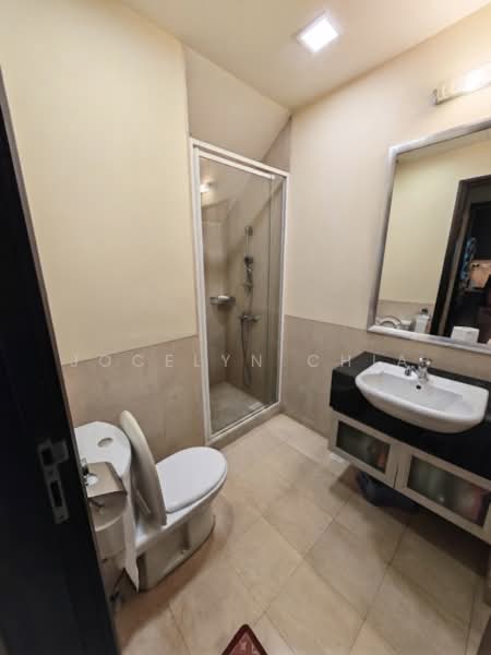 The Springside, Springside Walk, 5 Bedrooms, 3,500 sqft, Corner Terrace For Sale, by Jocelyn Chia, 500062422 - Bathroom - PropertyGuru.com.sg