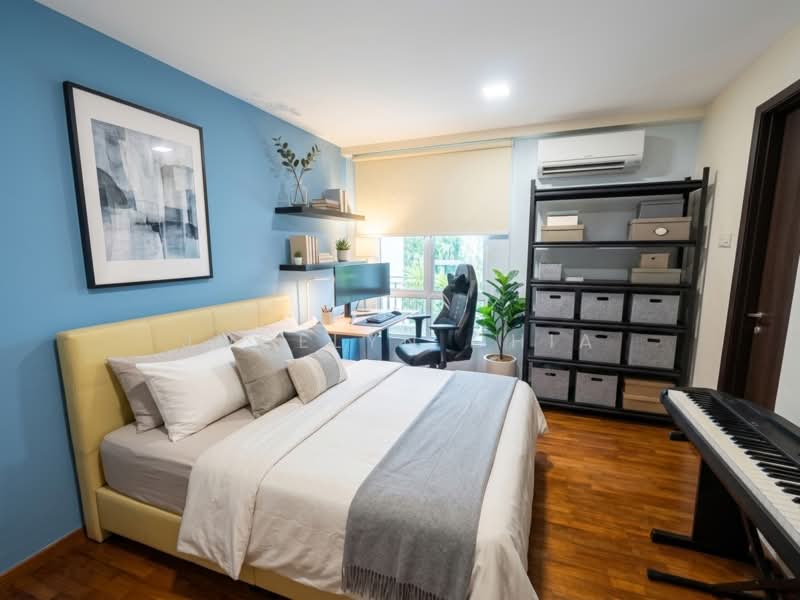 The Springside, Springside Walk, 5 Bedrooms, 3,500 sqft, Corner Terrace For Sale, by Jocelyn Chia, 500062422 - Bedroom - PropertyGuru.com.sg